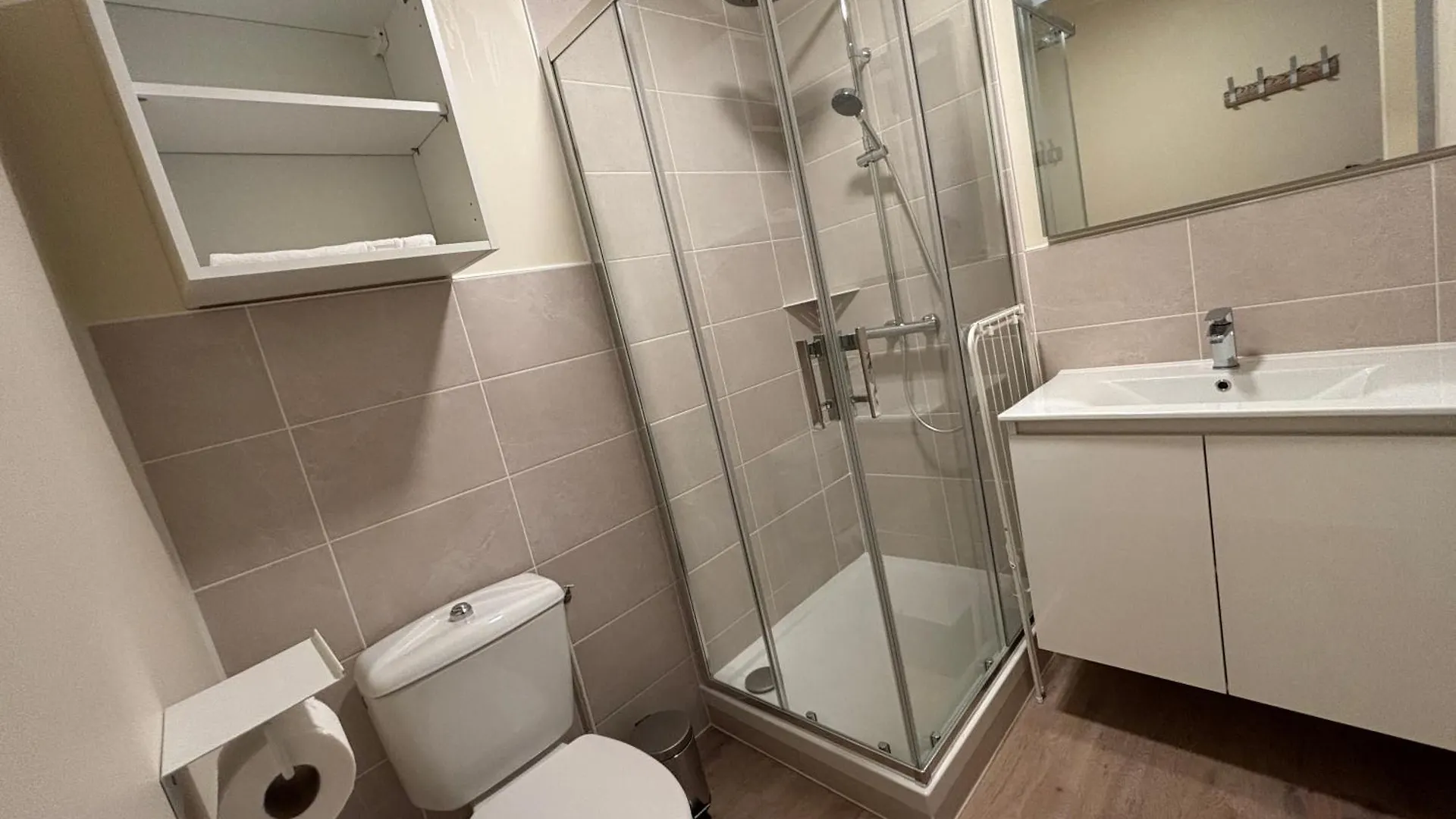 Le D'Artagnan - App 9 - Balcon Apartment Cazaubon France